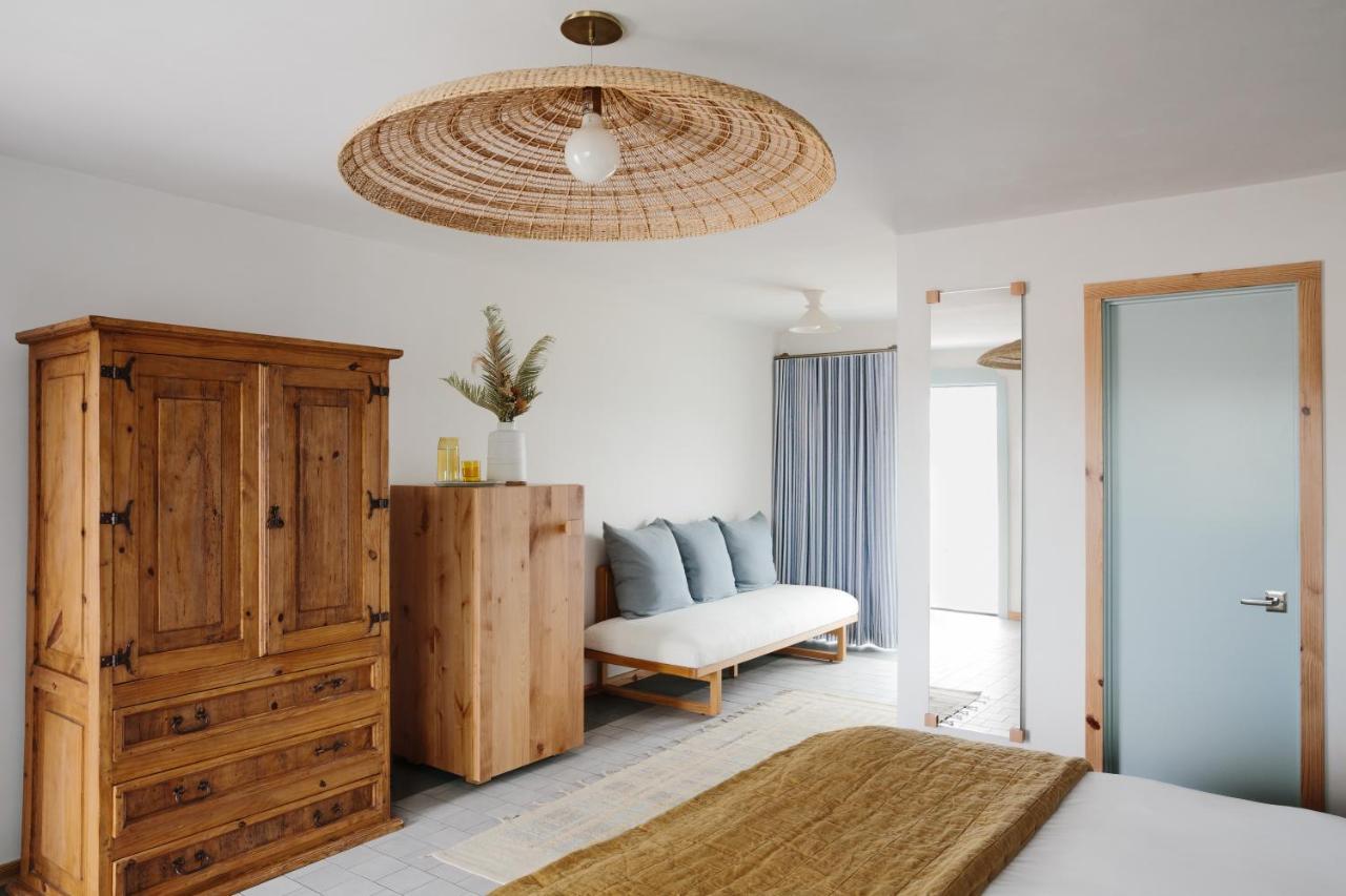 Daunts Albatross Motel Монток Экстерьер фото